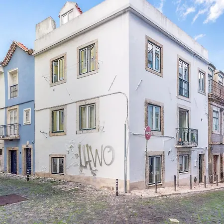 Guestready - Exquisite Portuguese Simbols * Lisbon